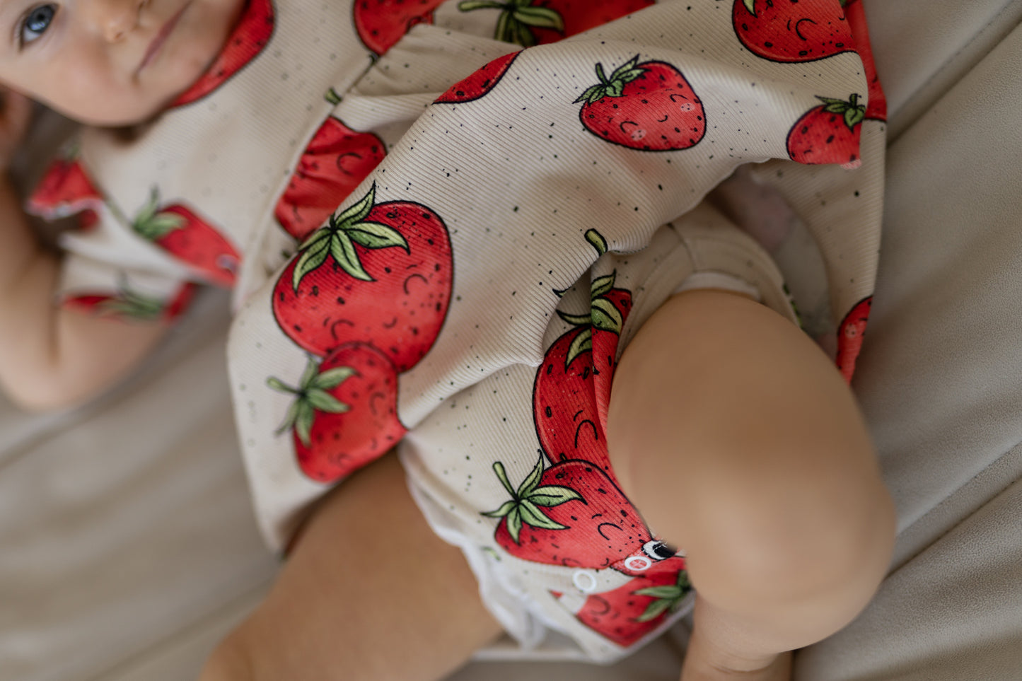 Sukienka STRAWBERRIES