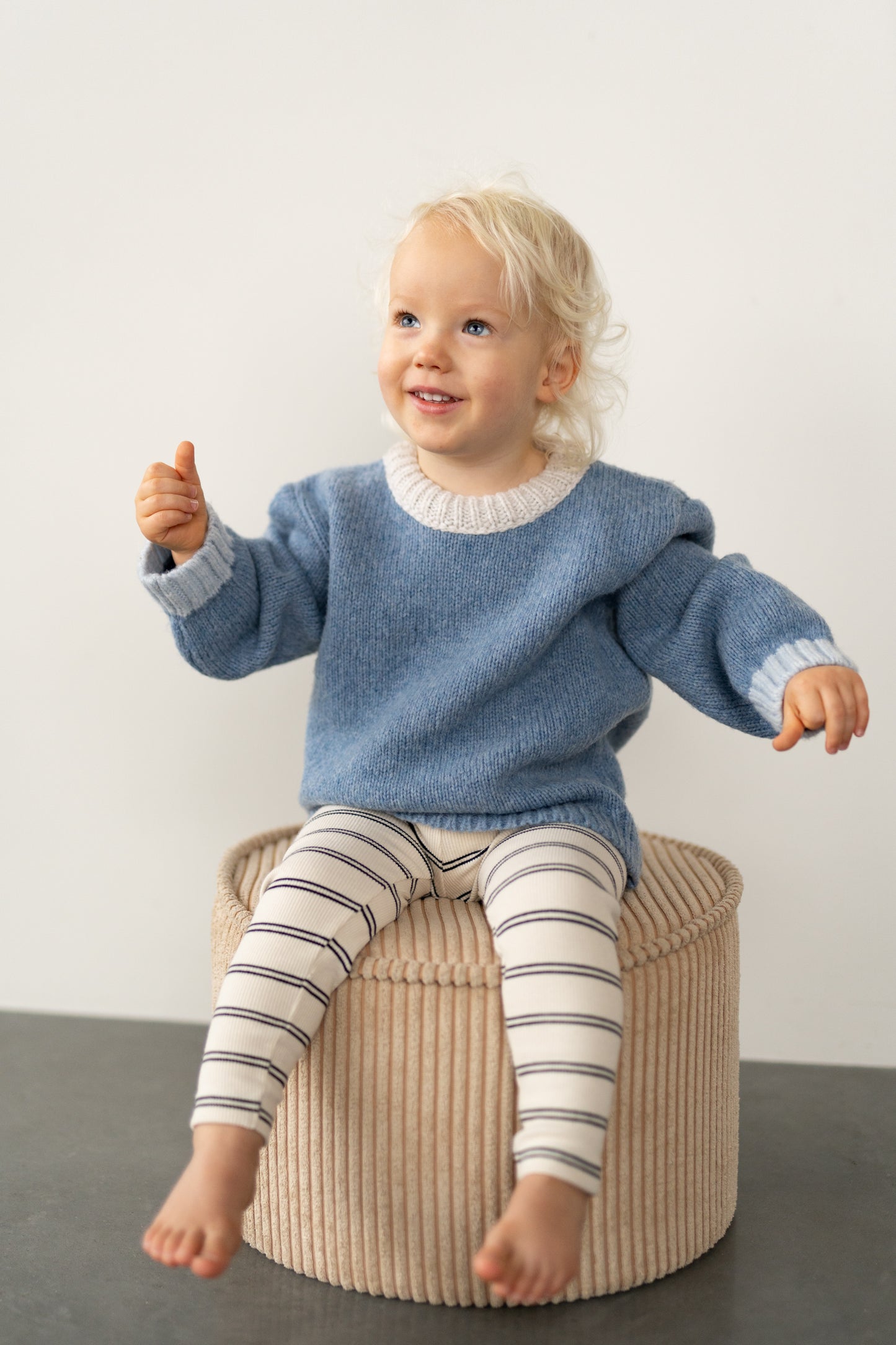 Sweterek z merino BLU