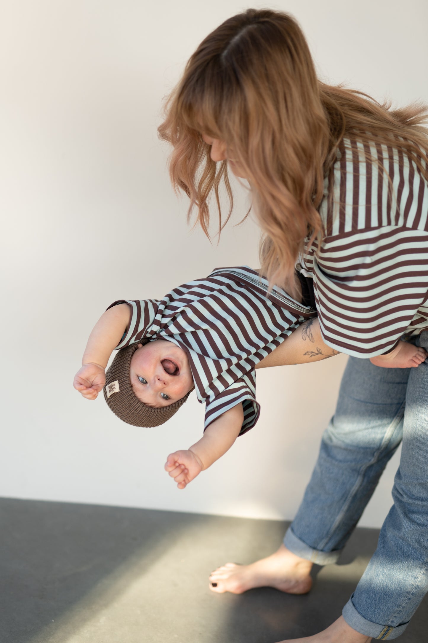 T-shirt MINT AND BROWN MAMA