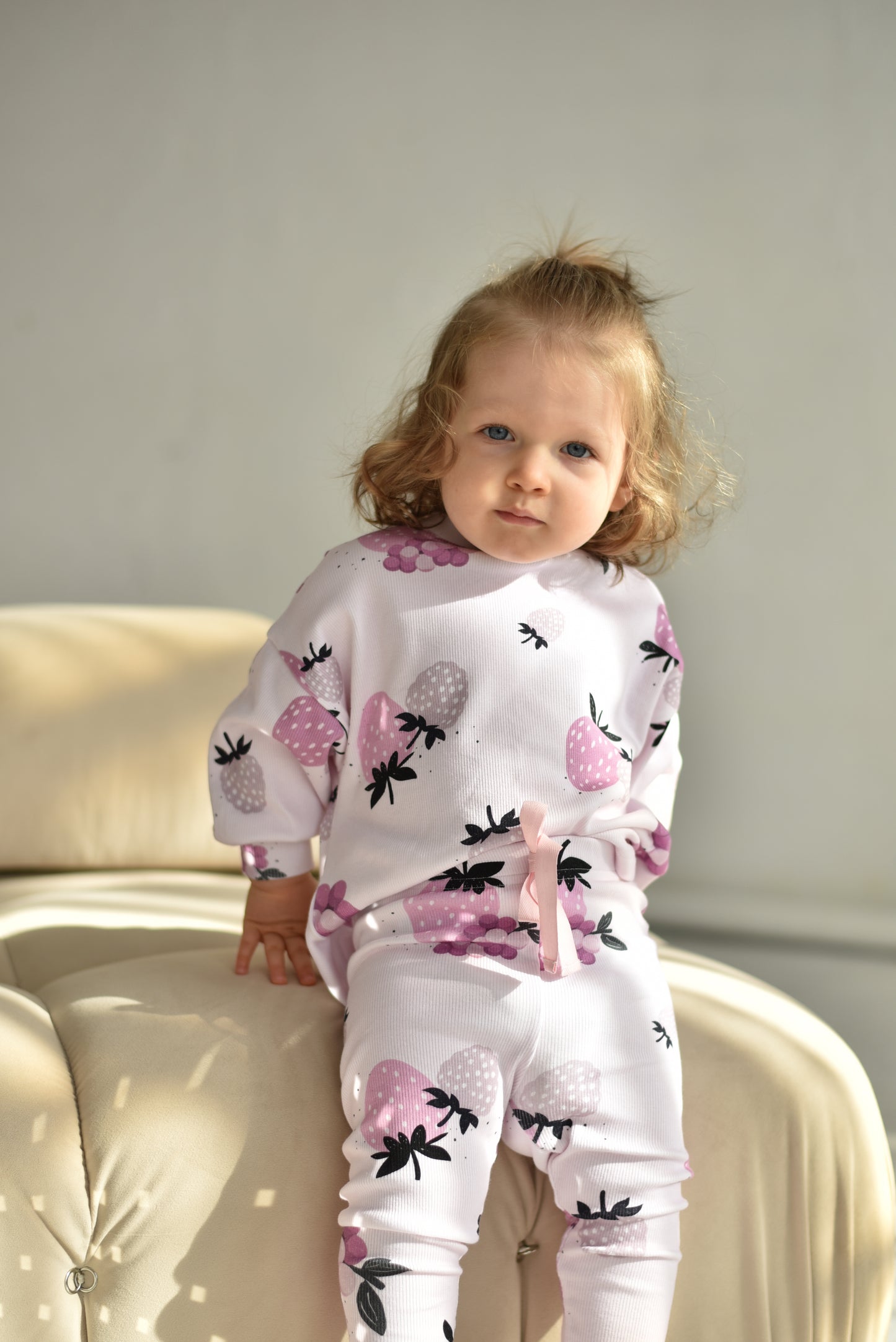 Bluza prążkowana oversize OWOCE RÓŻOWE