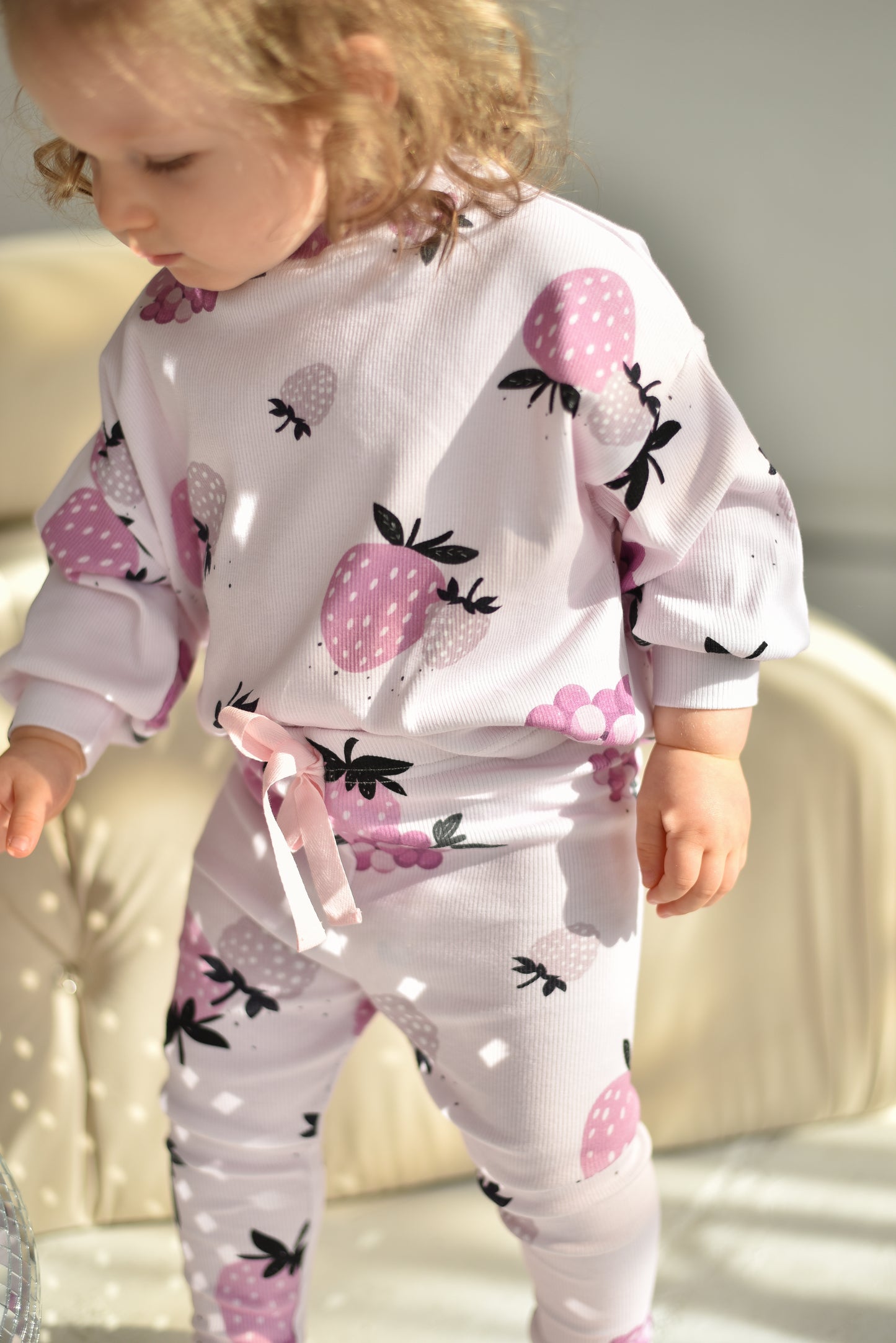 Bluza prążkowana oversize OWOCE RÓŻOWE