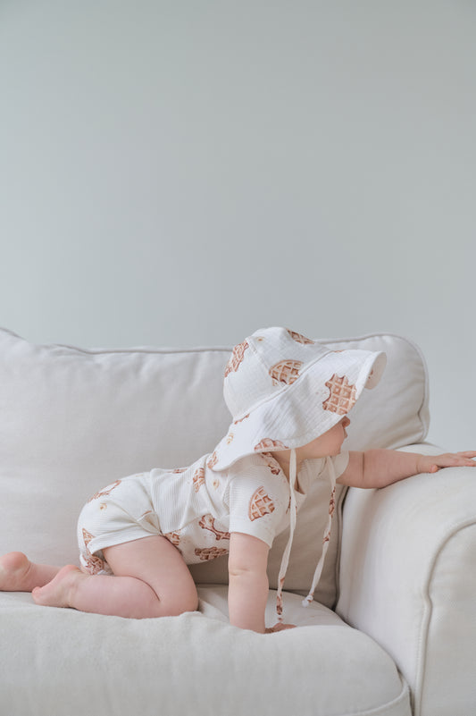 Shorts mit Lochmuster RABBIT