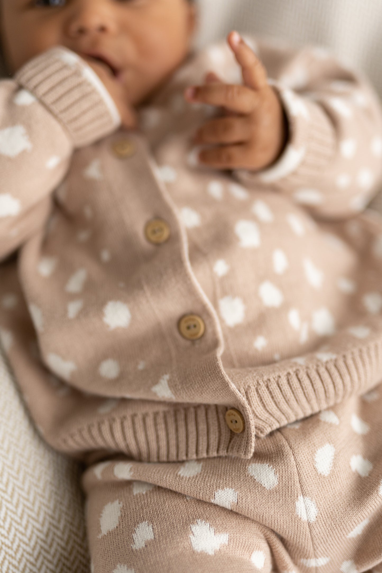 Sweter na guziki BAMBI