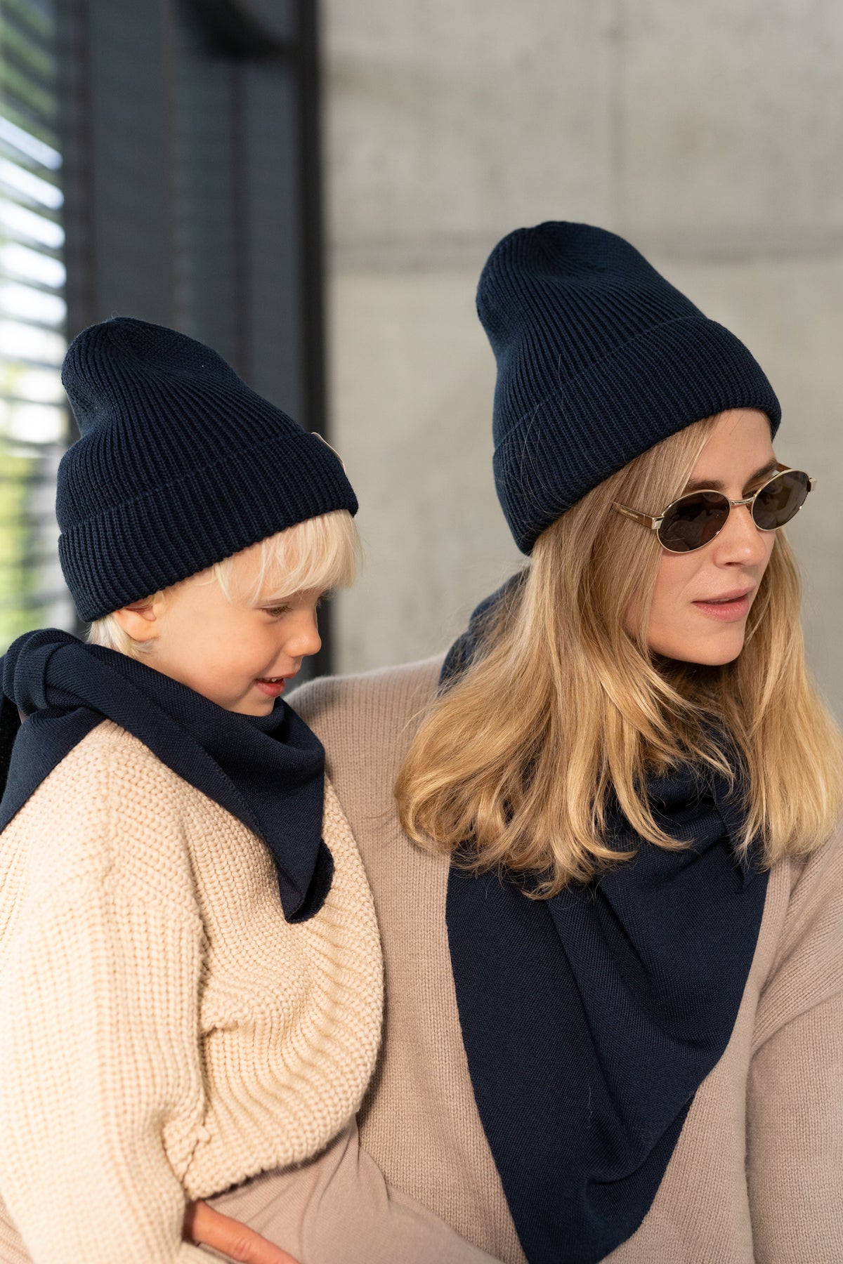 Czapka merino MIDNIGHT MAMA