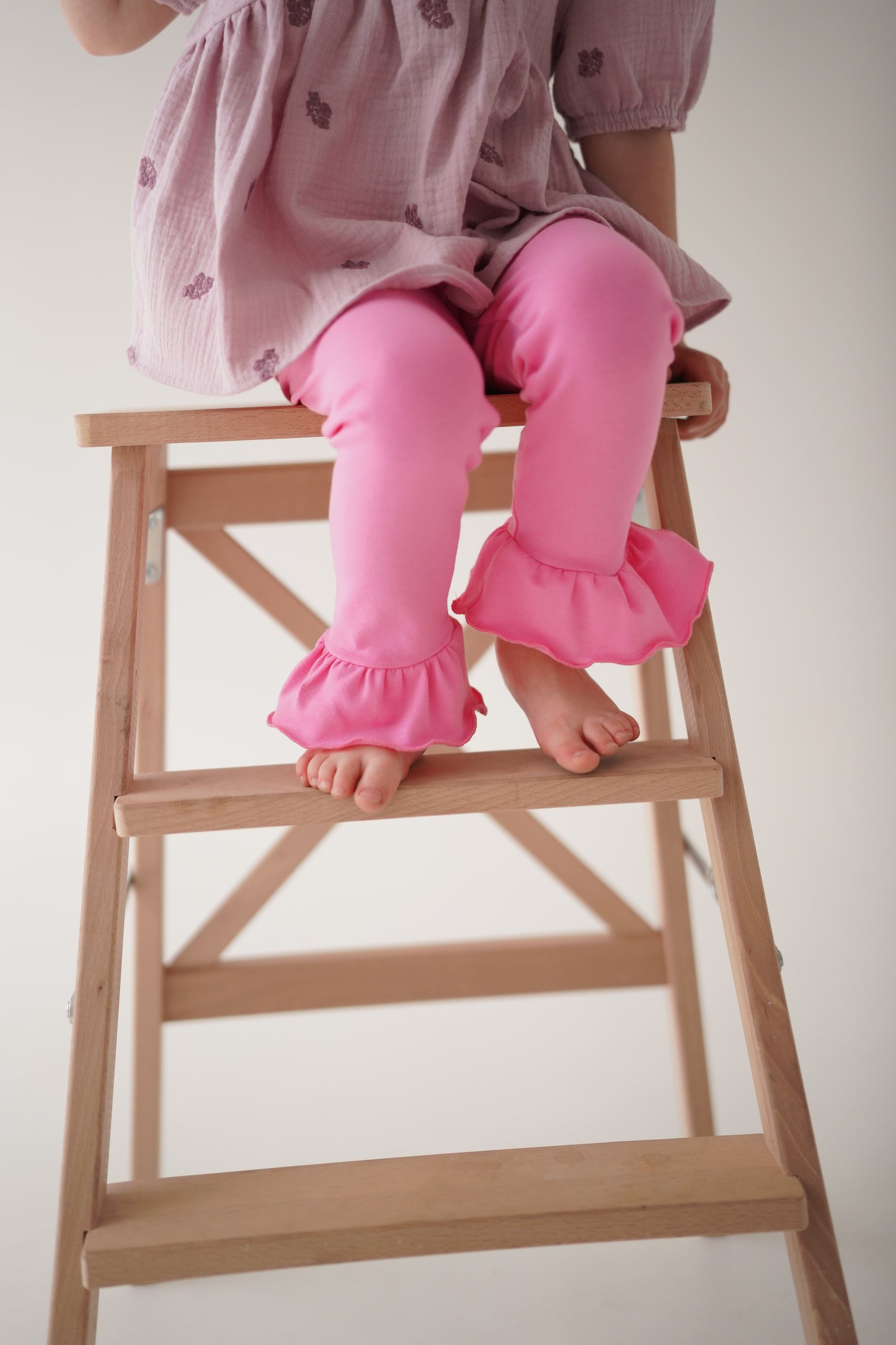 Spodnie z falbanką BARBIE