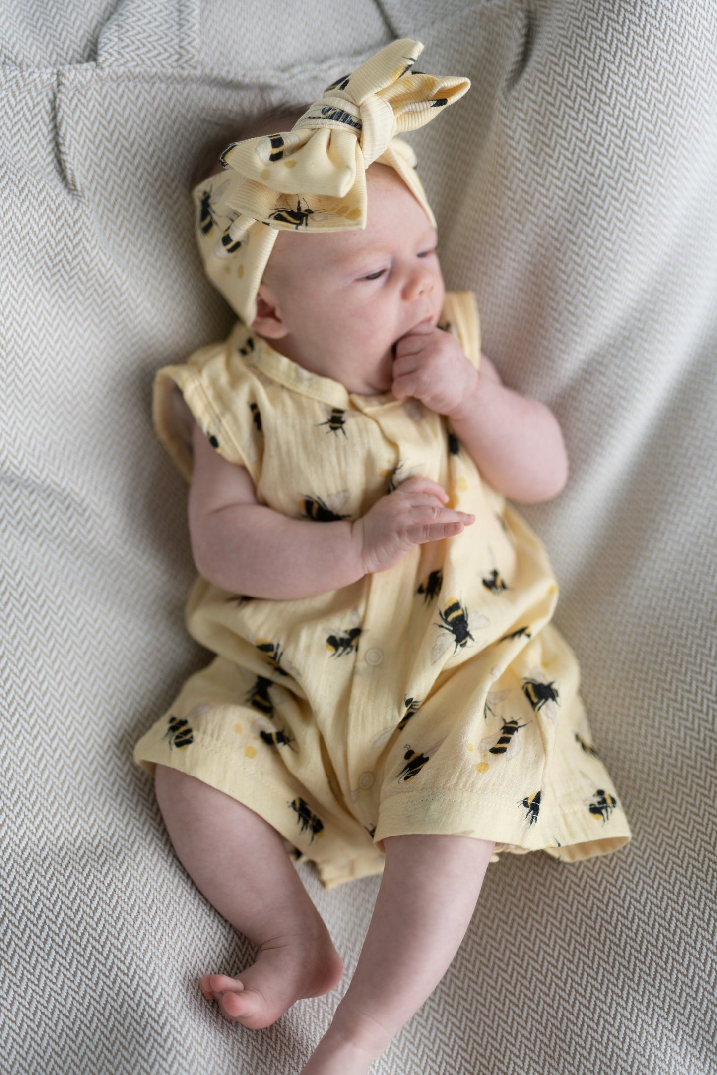 Rompers muślinowy BEES