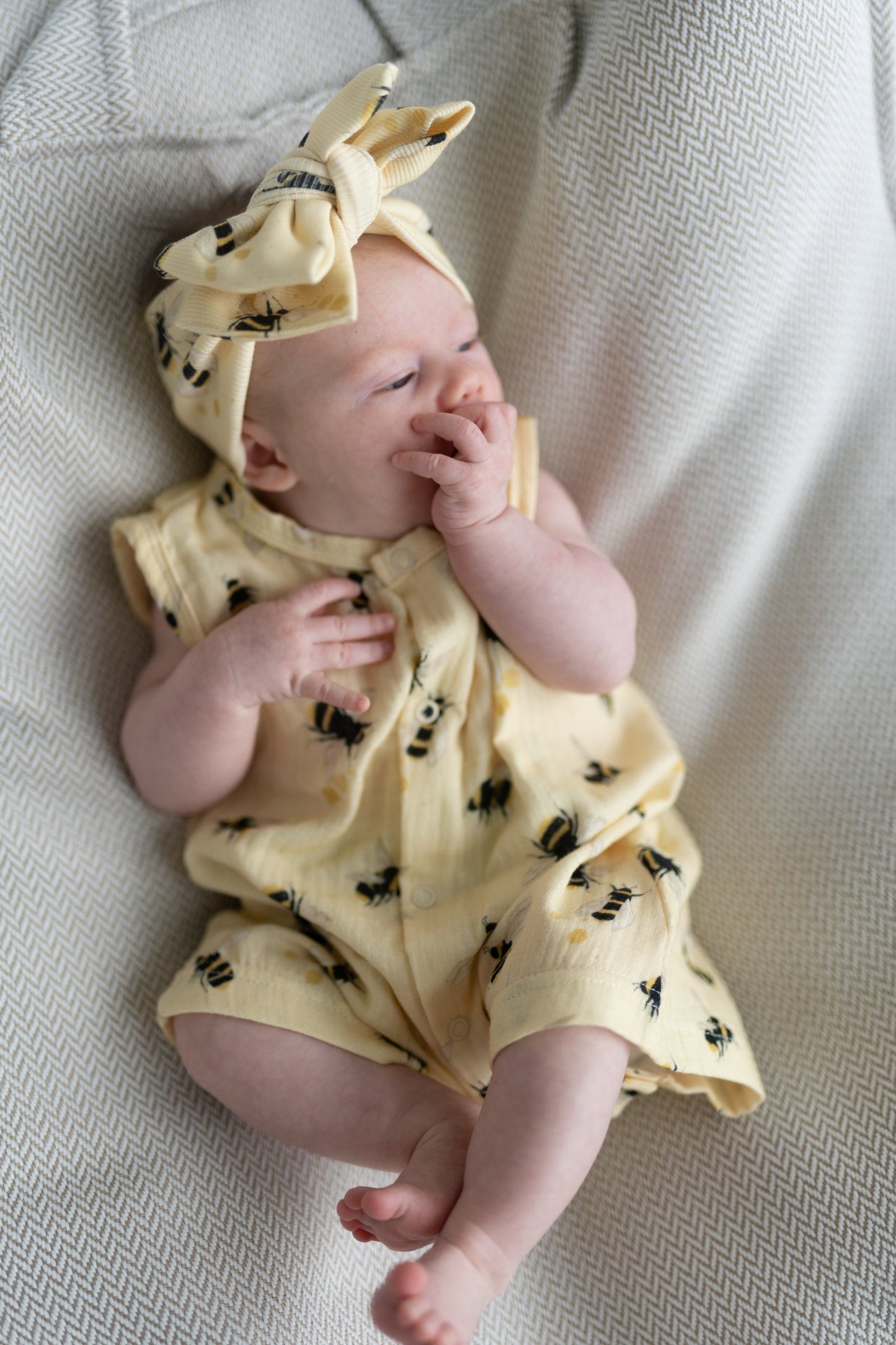 Rompers muślinowy BEES