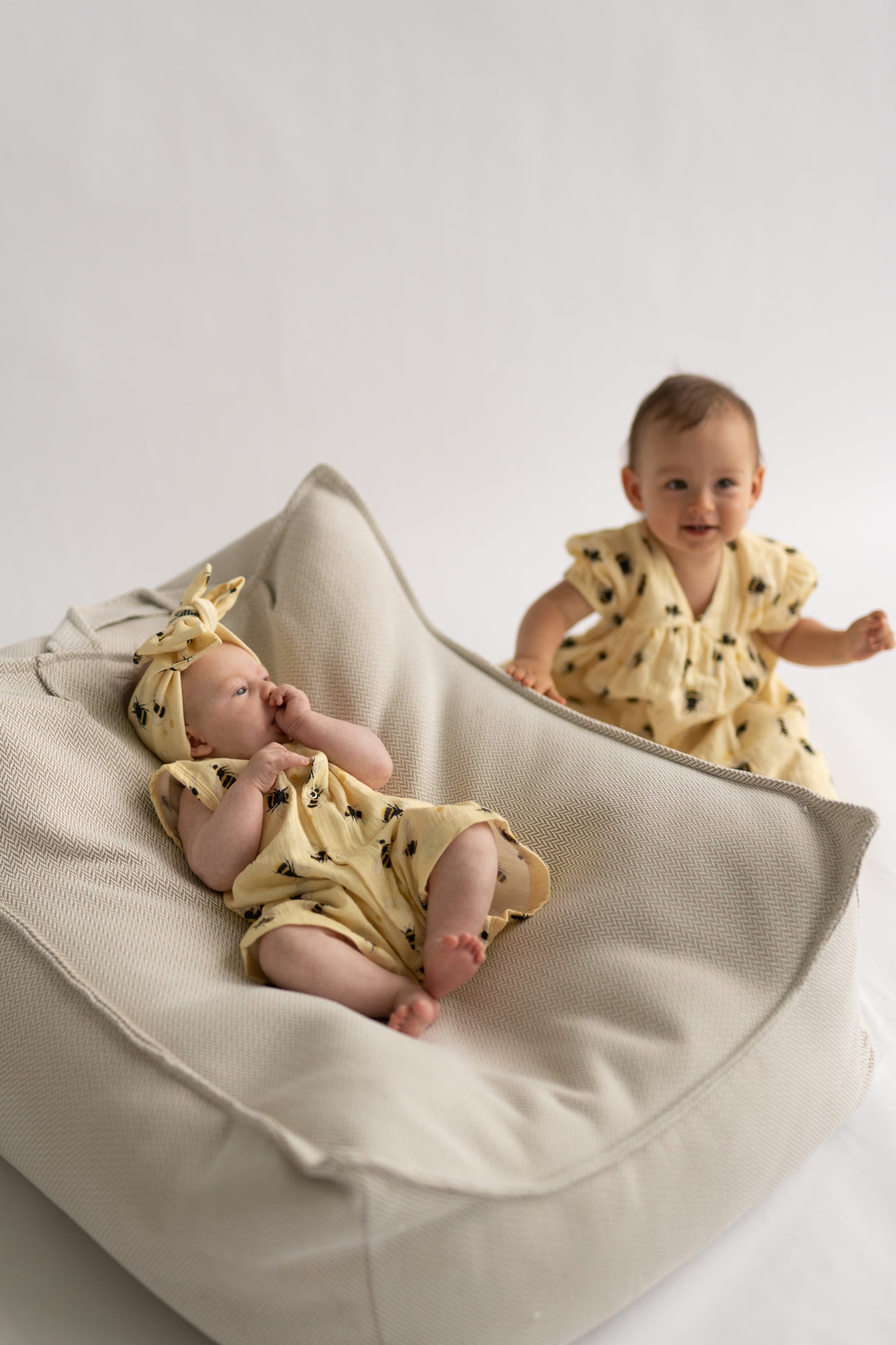 Rompers muślinowy BEES