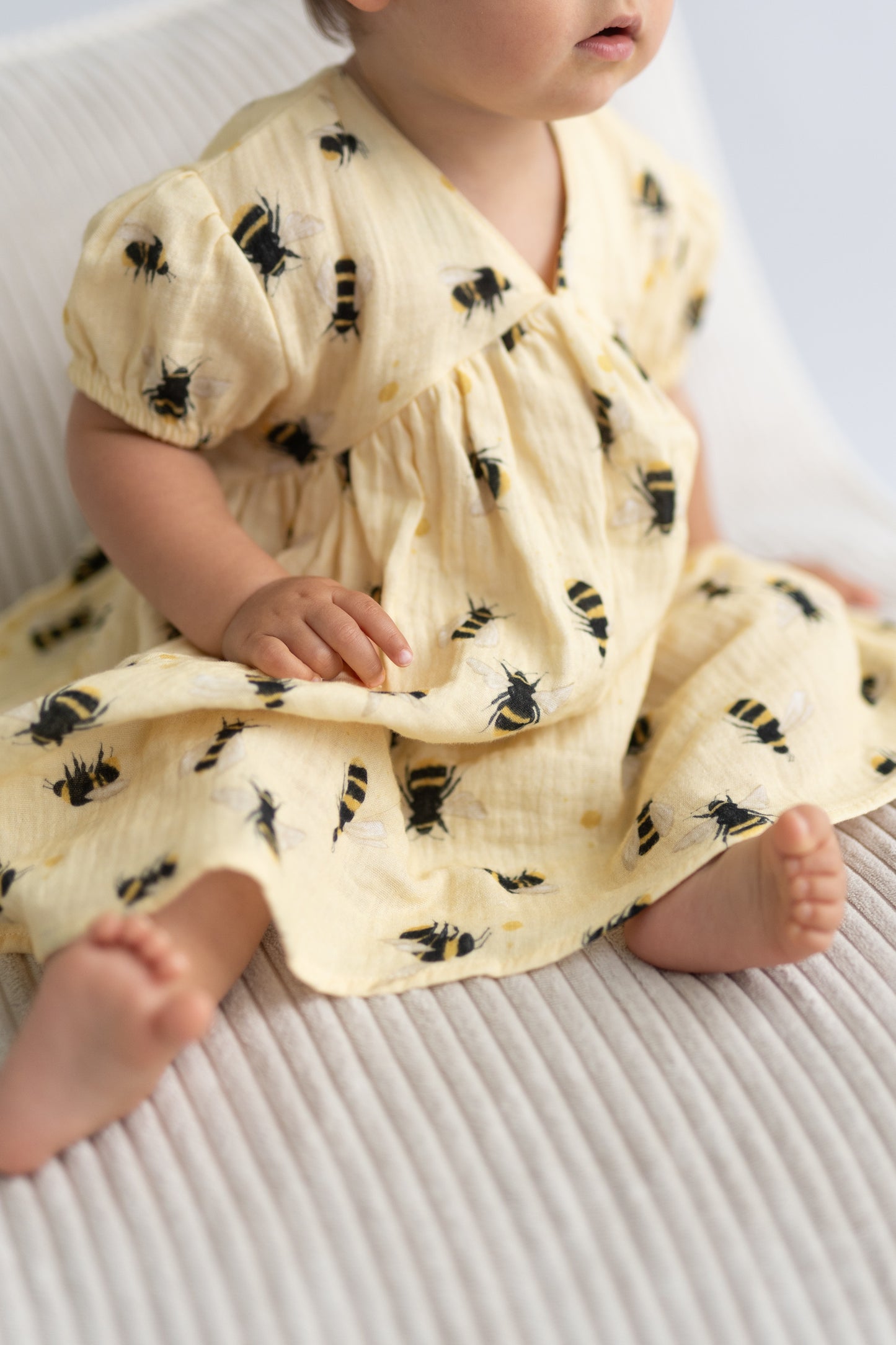 Sukienka muślinowa BEES