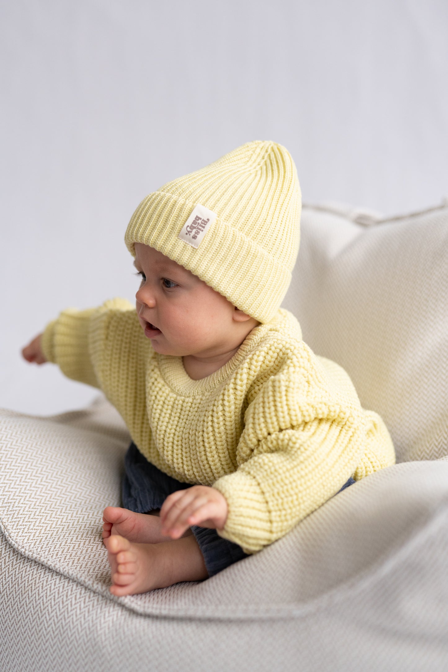 Czapka merino KANARKOWA