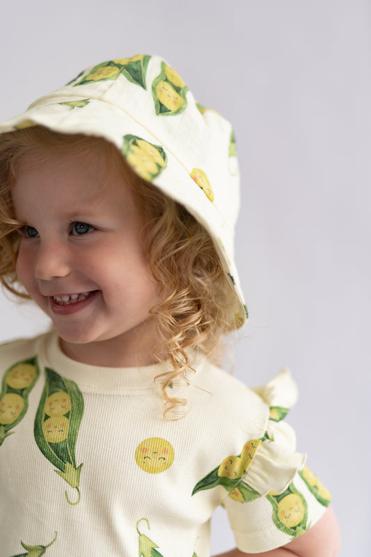 T-shirt z falbanką PEAS