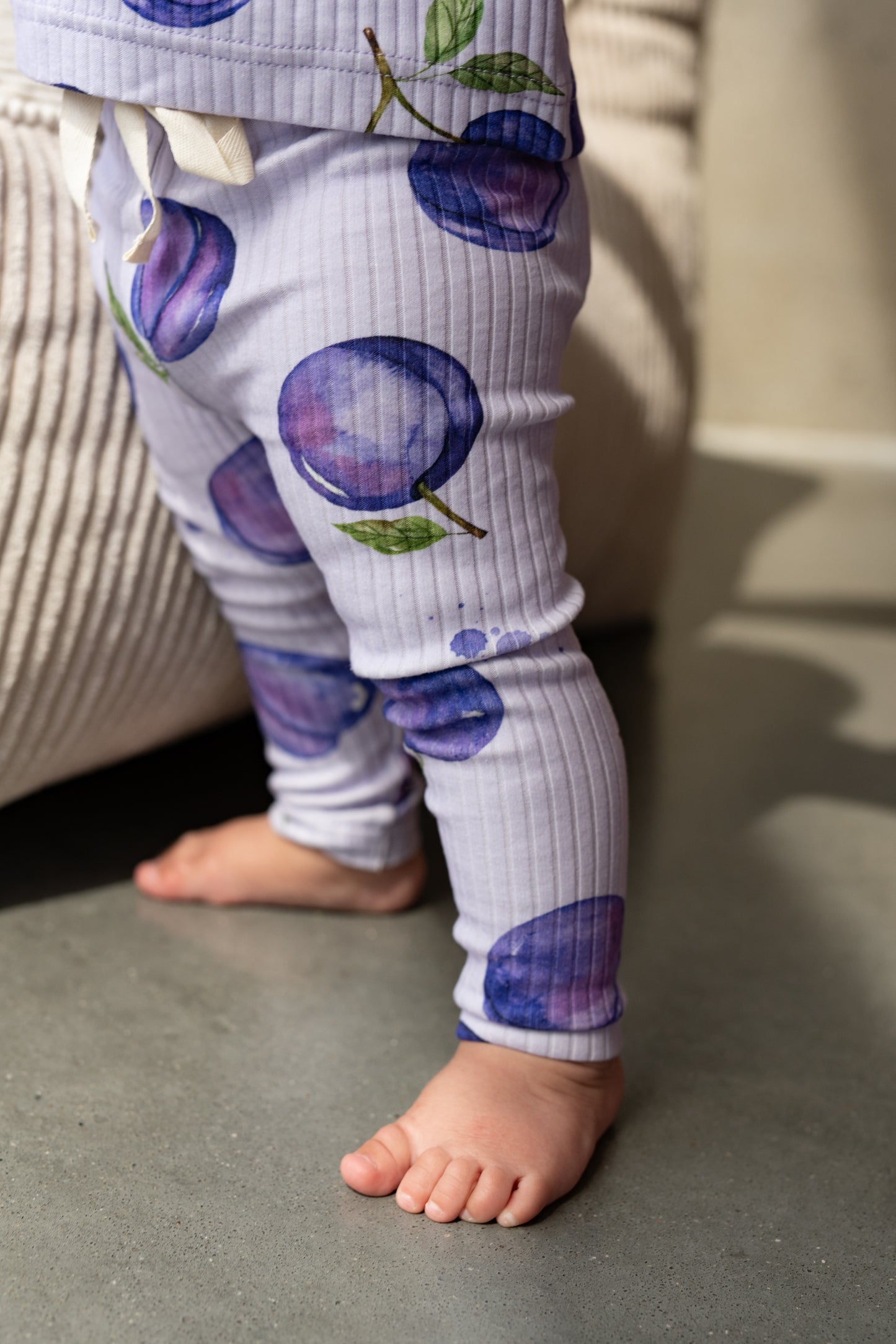 Legginsy PLUM