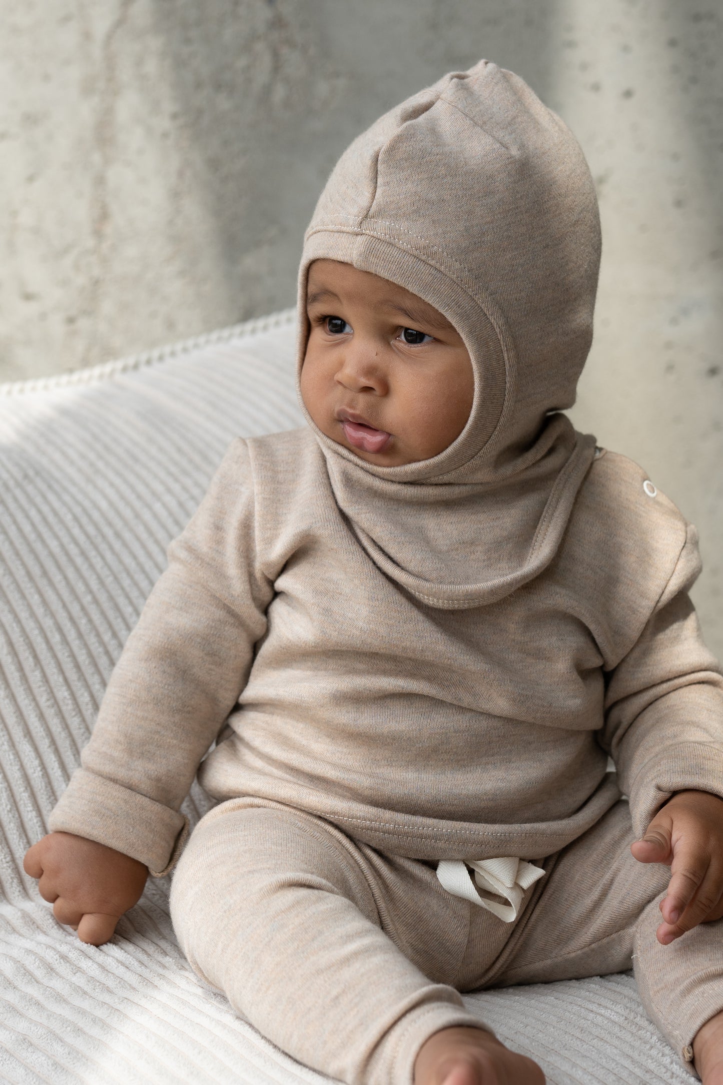 Kominiarka merino ALMOND