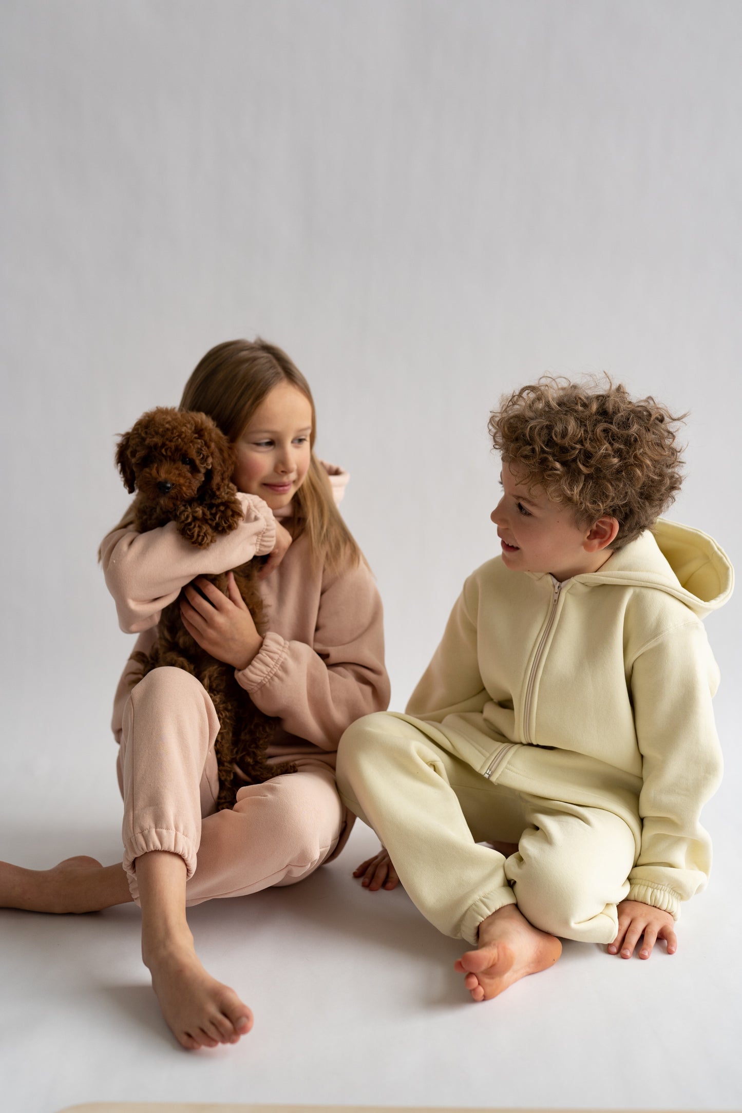 Spodnie dresowe BRZOSKWINKA