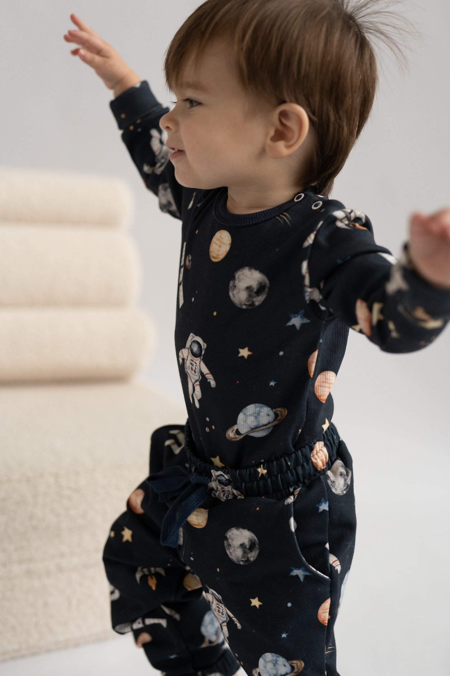 Spodnie dresowe KOSMOS