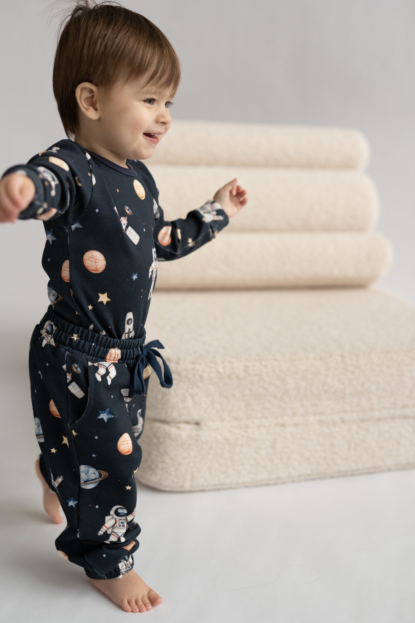 Spodnie dresowe KOSMOS