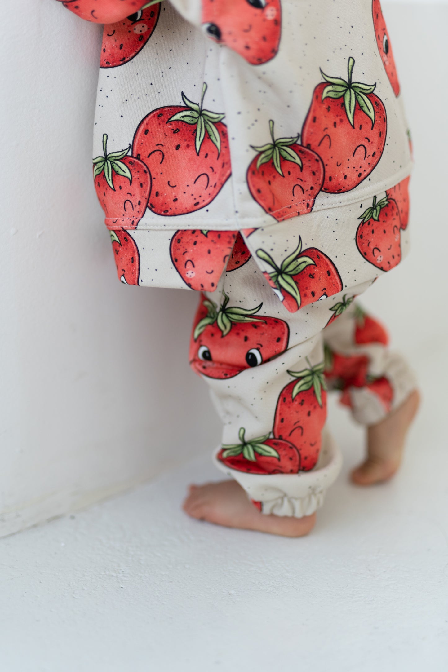 Bluza oversize STRAWBERRIES