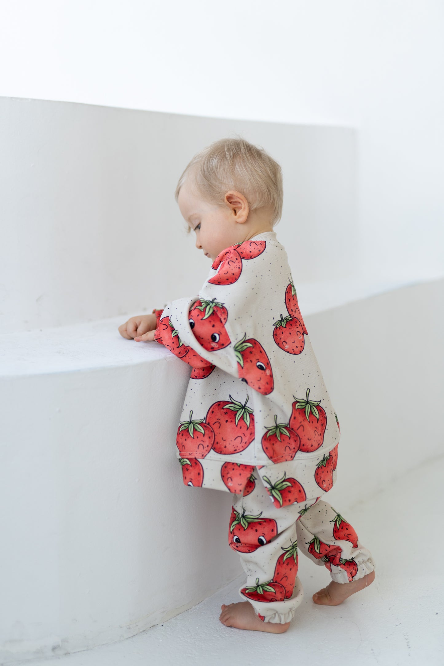 Spodnie dresowe STRAWBERRIES