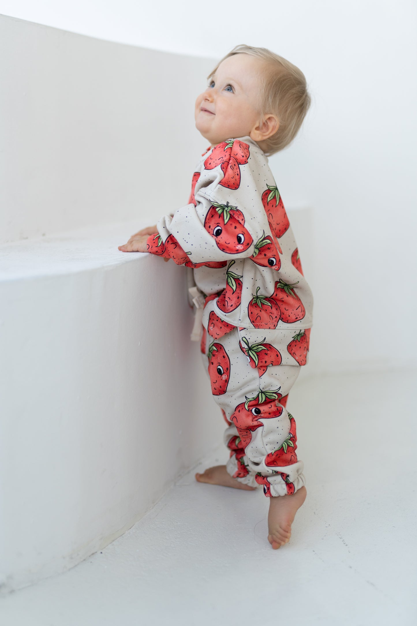 Spodnie dresowe STRAWBERRIES