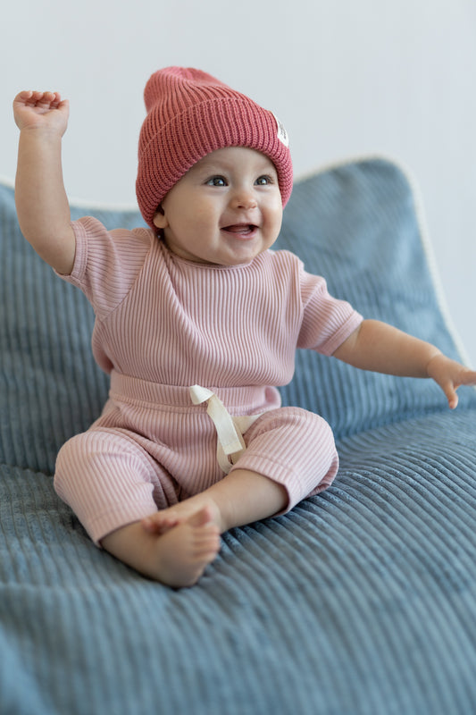 CZAPKA MERINO RASPBERRY