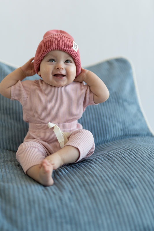 CZAPKA MERINO RASPBERRY