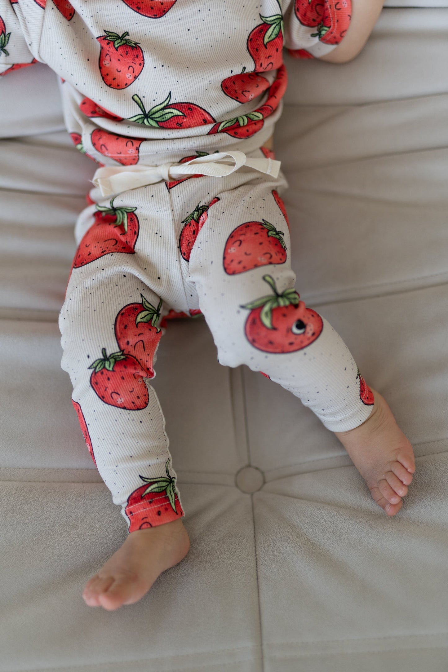 Legginsy STRAWBERRIES