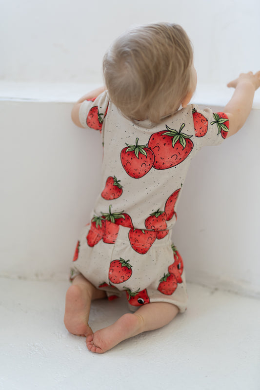 Body rosnące STRAWBERRIES
