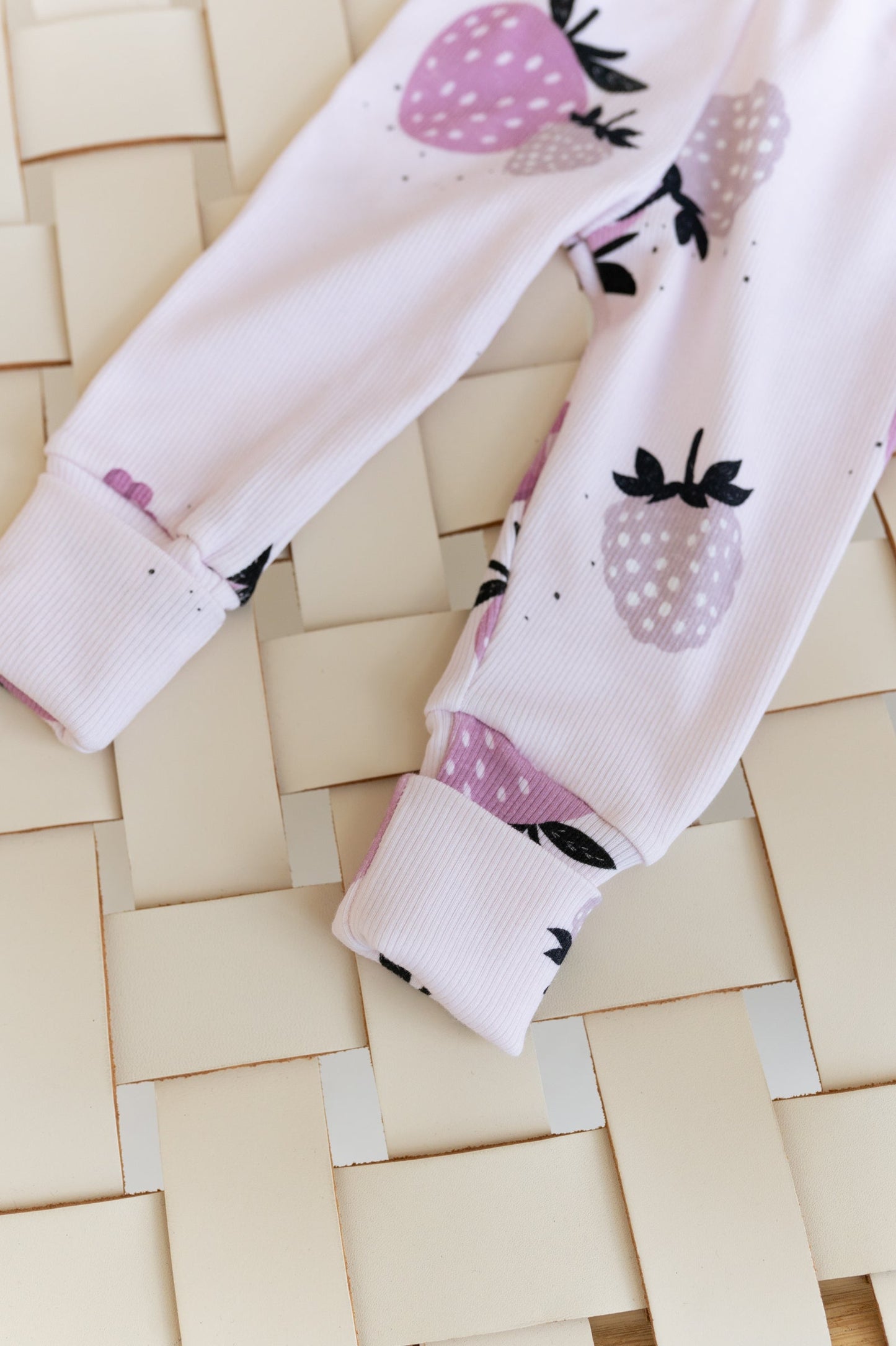Legginsy rosnące OWOCE RÓŻOWE