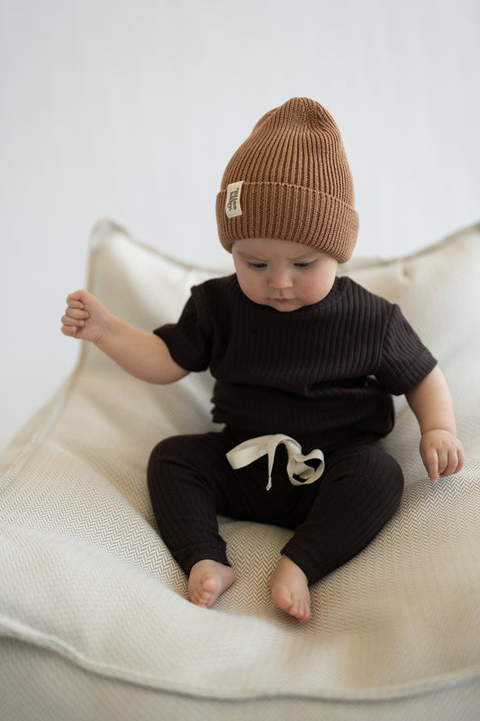 T-shirt DARK CHOCOLATE  w kroju klasycznym