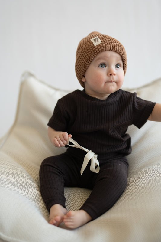 T-shirt DARK CHOCOLATE  w kroju klasycznym