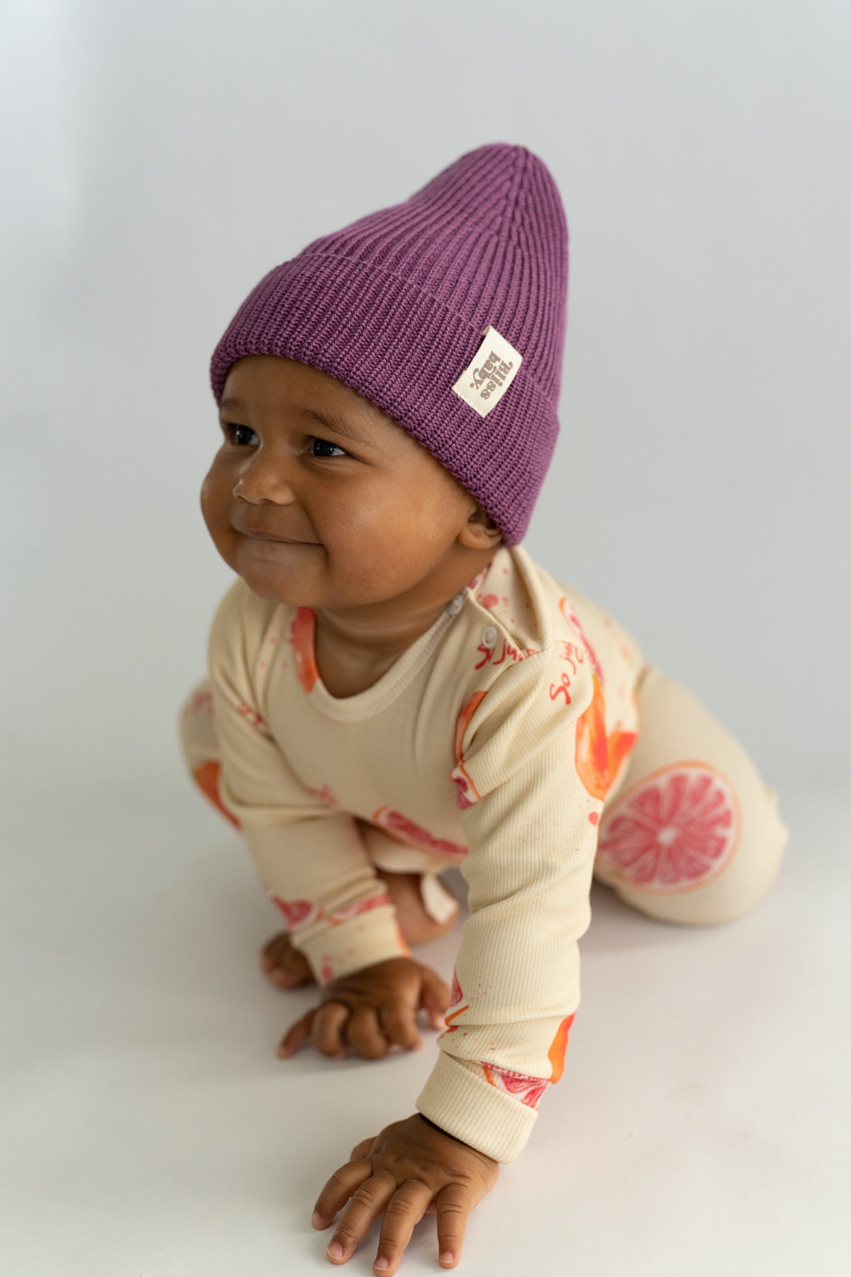 Czapka merino GRAPE
