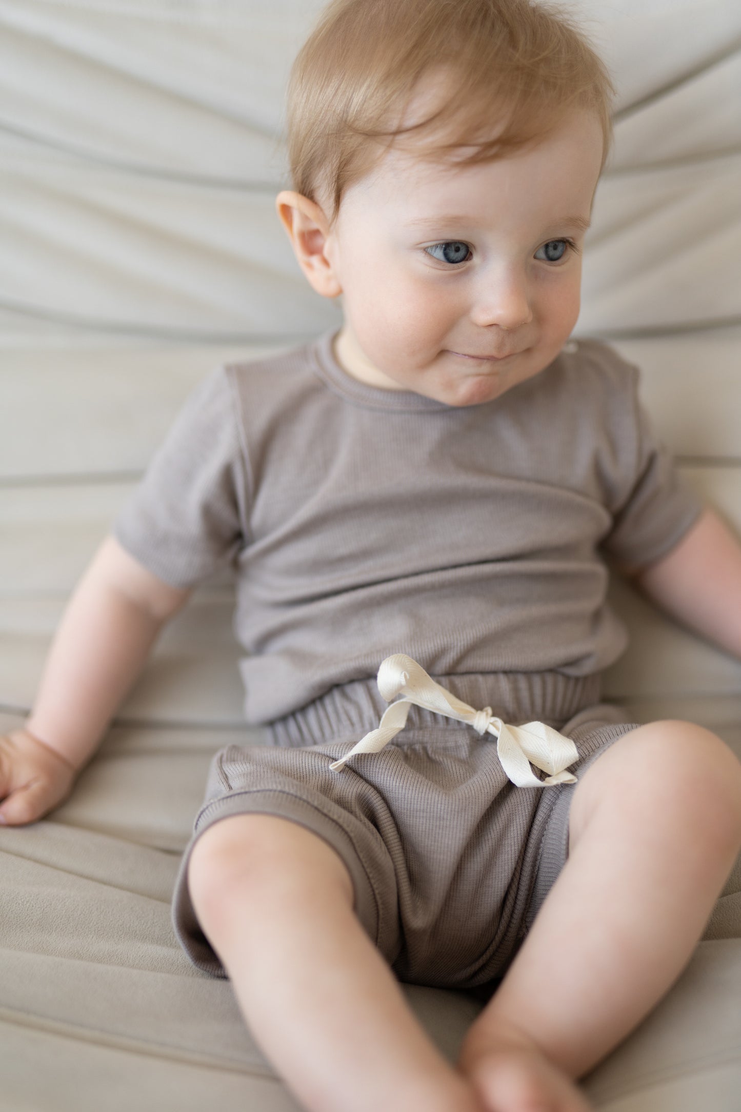 Body rosnące BAMBOO TAUPE