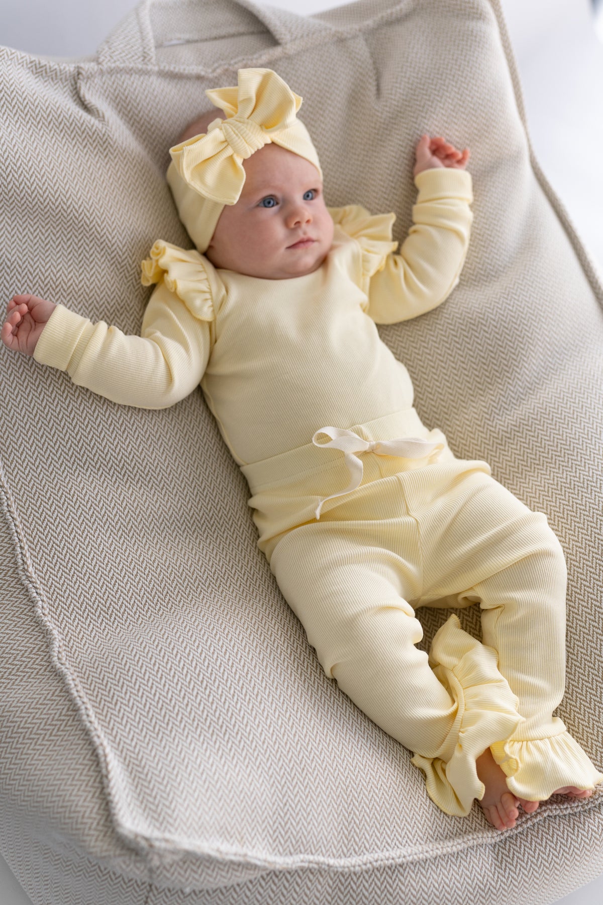 Legginsy z falbanką BUTTER