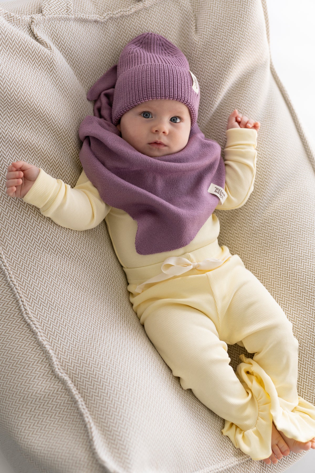 Czapka merino LILA