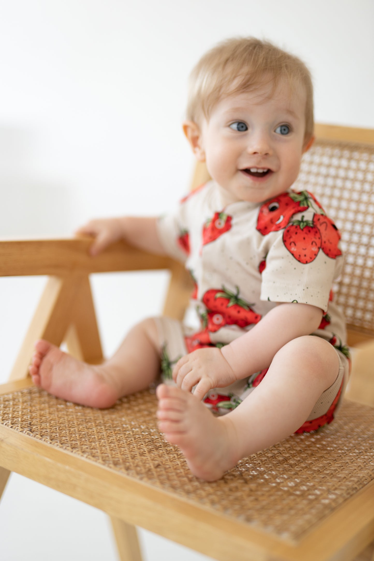 Rompers STRAWBERRIES