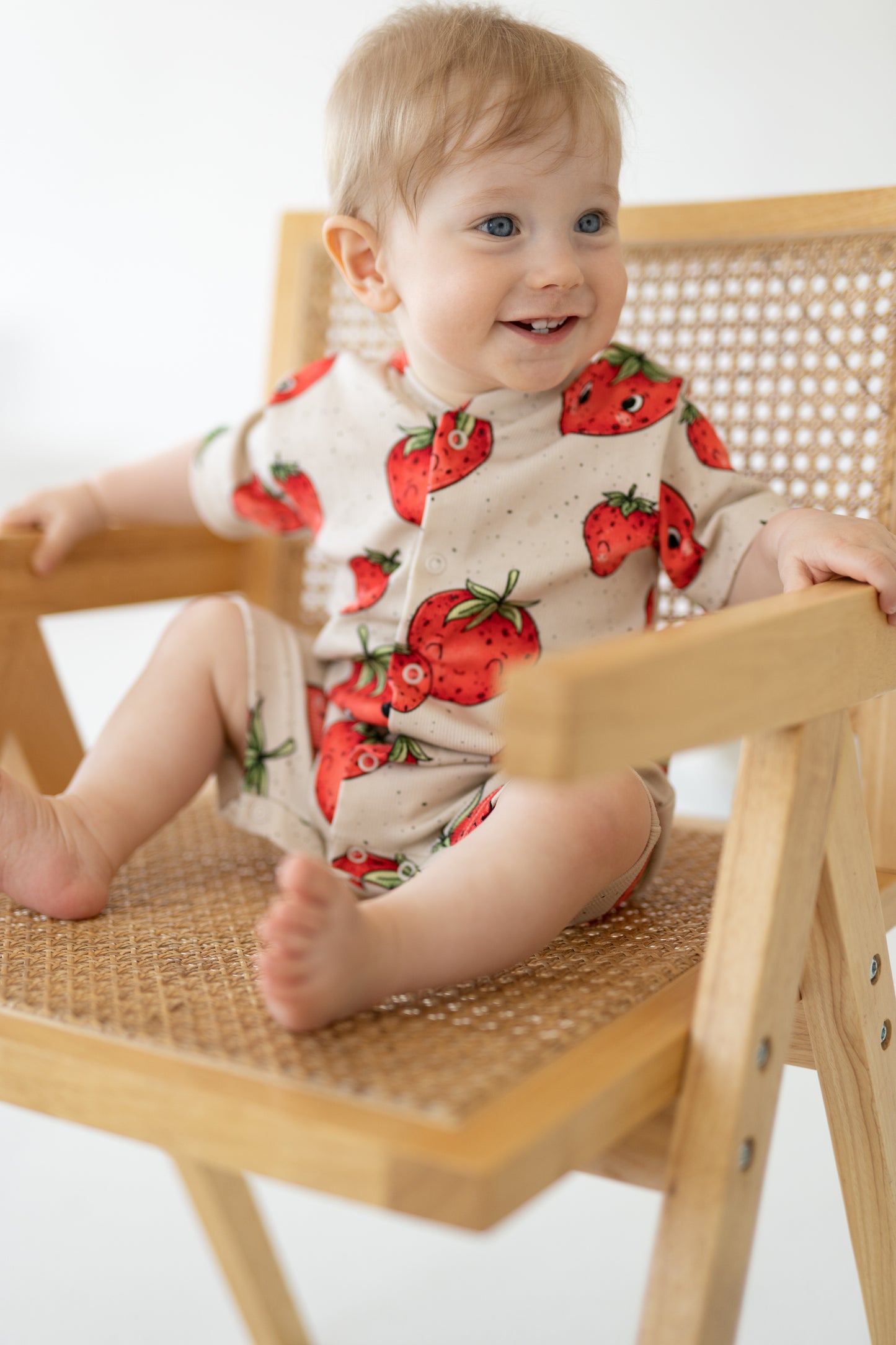 Rompers STRAWBERRIES