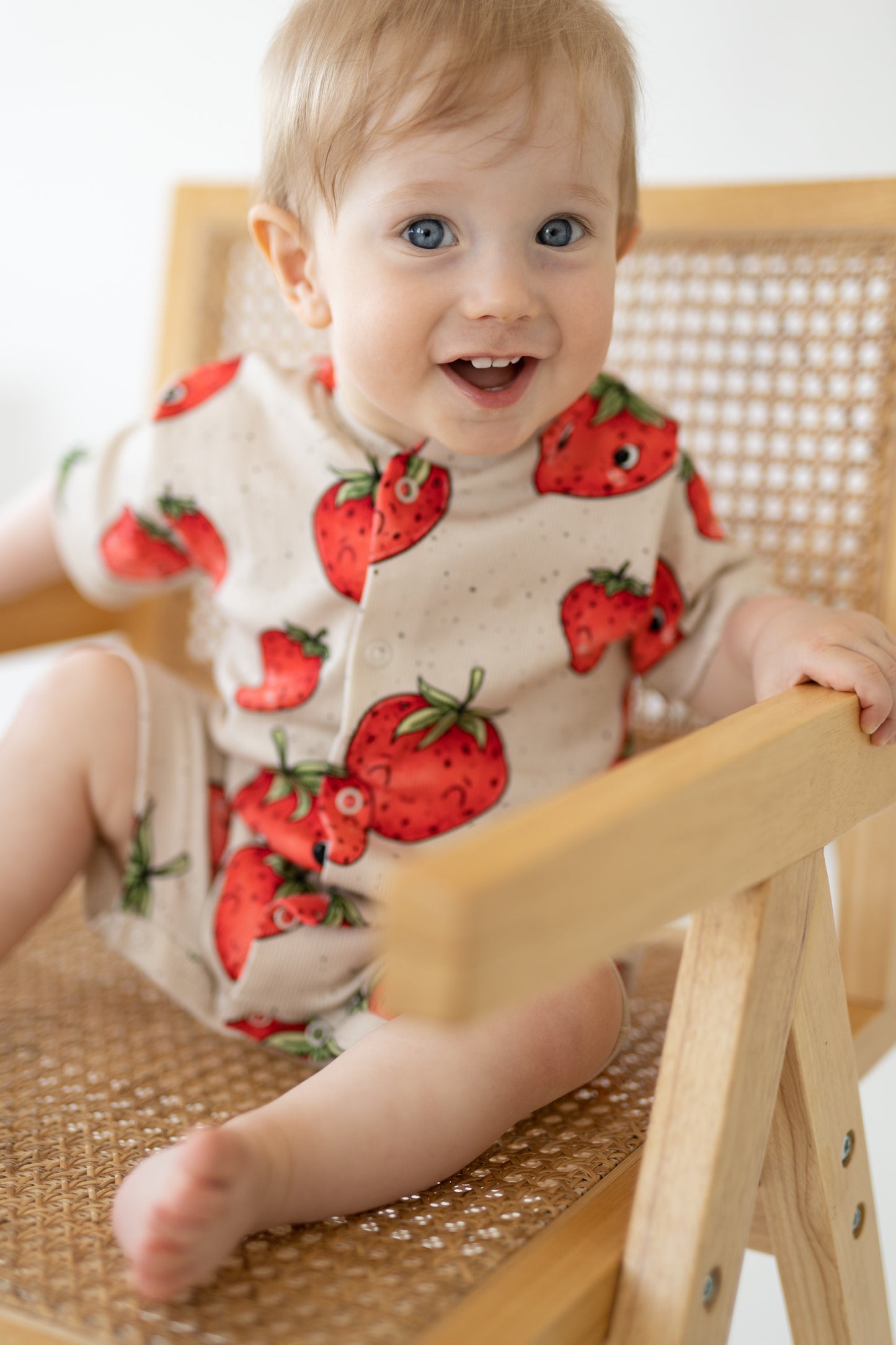 Rompers STRAWBERRIES