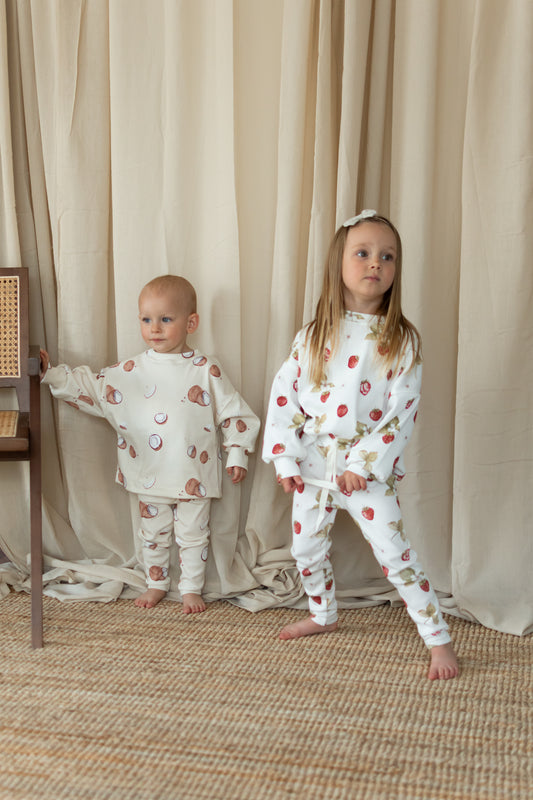Bluza oversize TRUSKAWKI