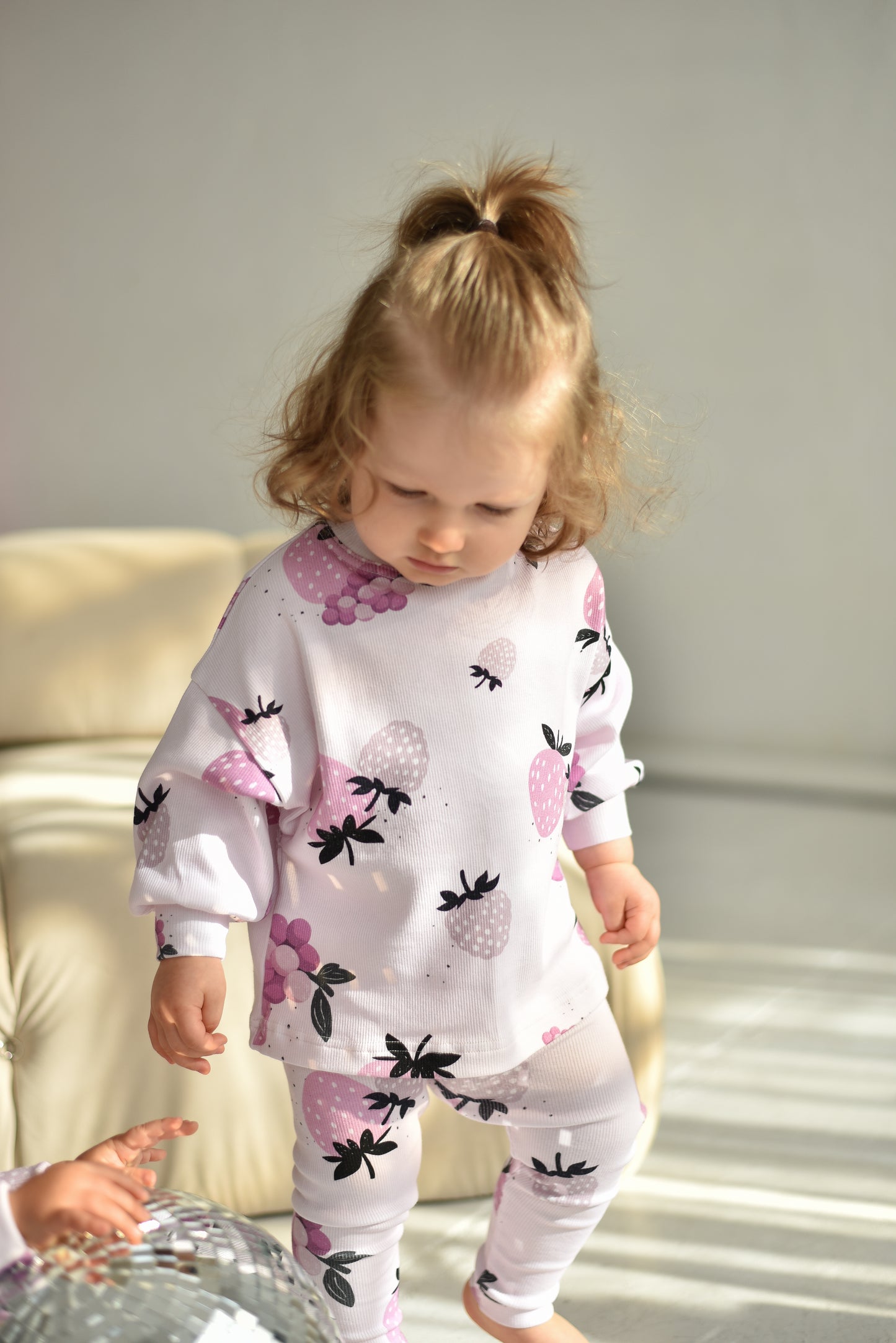 Bluza prążkowana oversize OWOCE RÓŻOWE