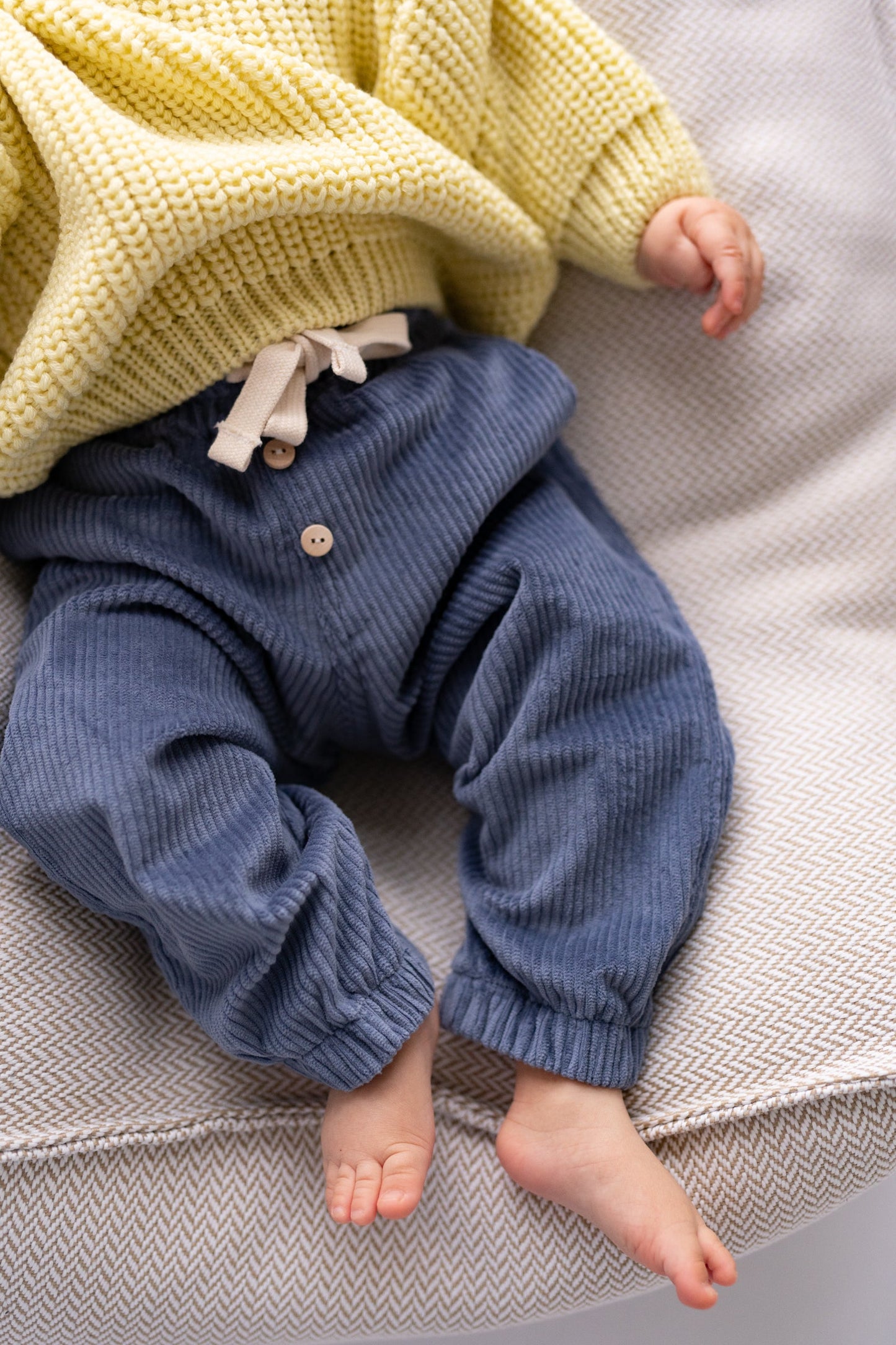 Spodnie sztruksowe NUBE